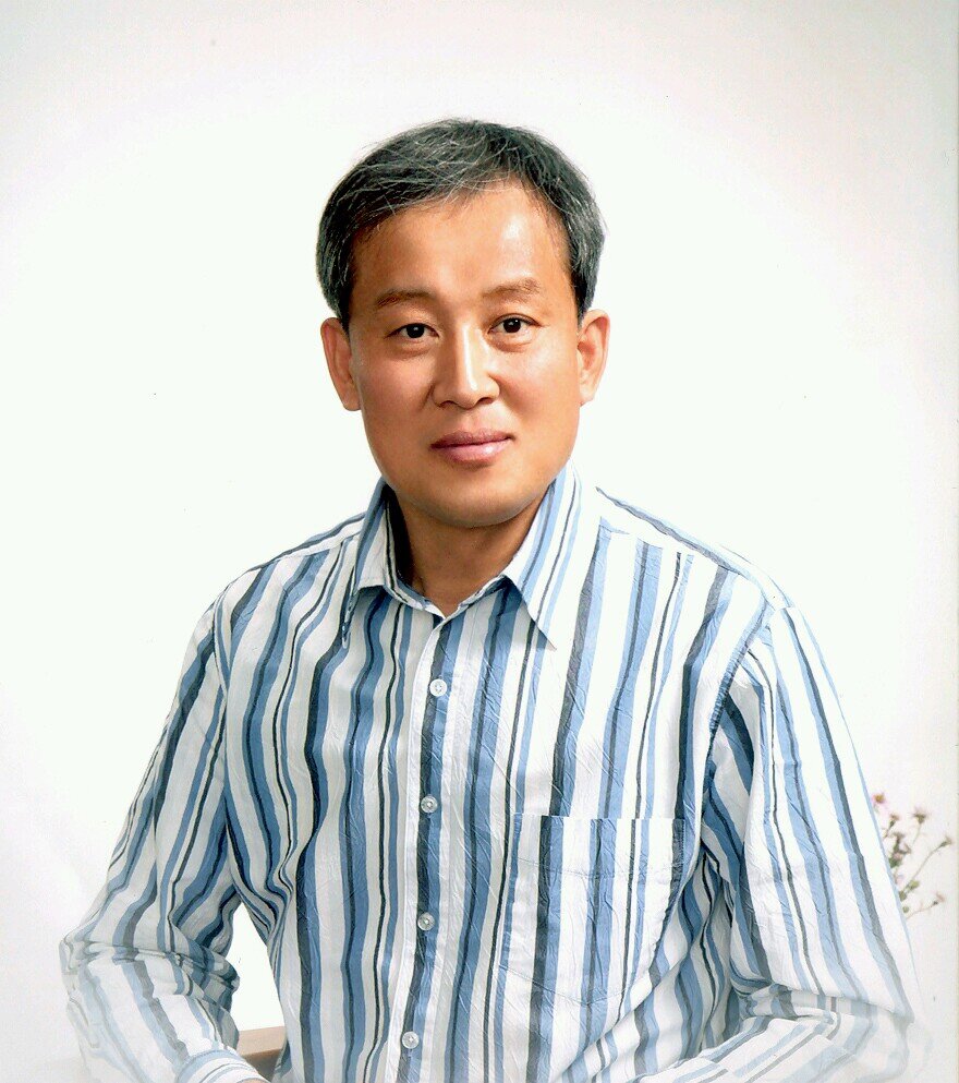반듯하게 살려고노력한다·NIE는 시대 흐름·谷神不死