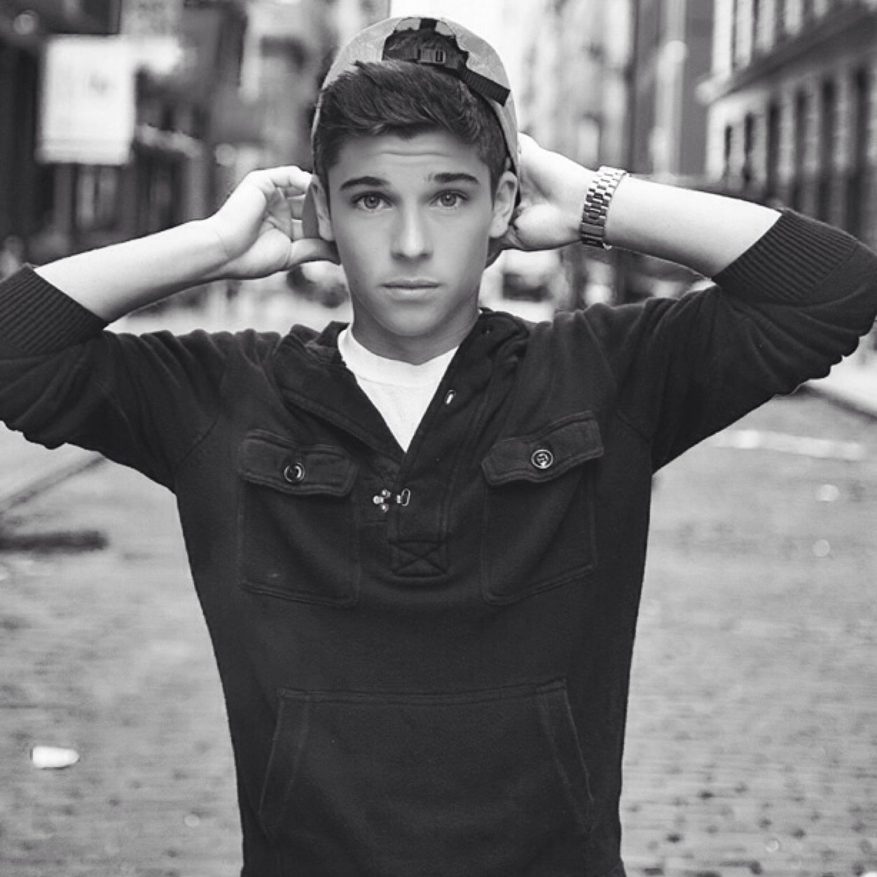 pibesrehumildes's profile picture. nos gusta twittear