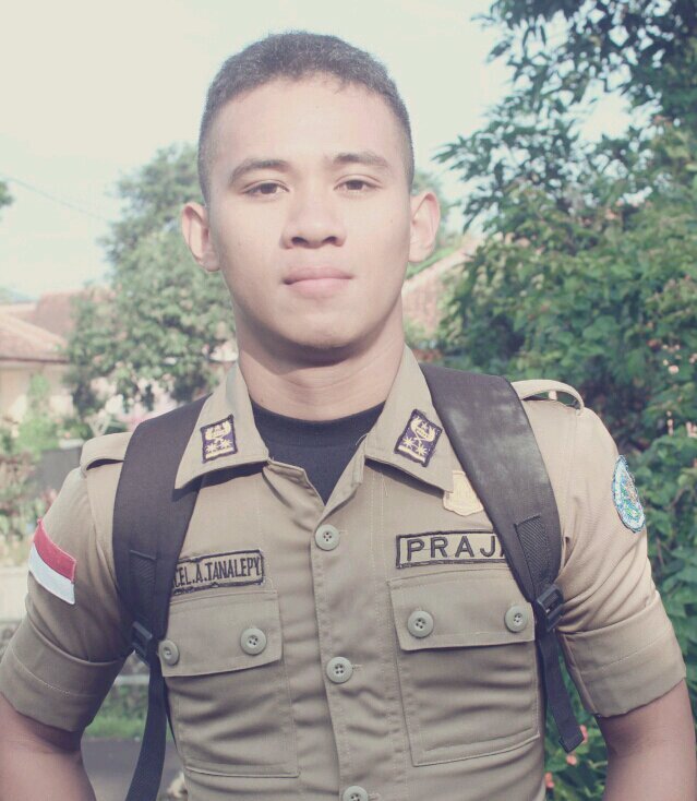 Marshel_93's profile picture. Sesulit-sulitnya hari ini pasti akan berlalu ..