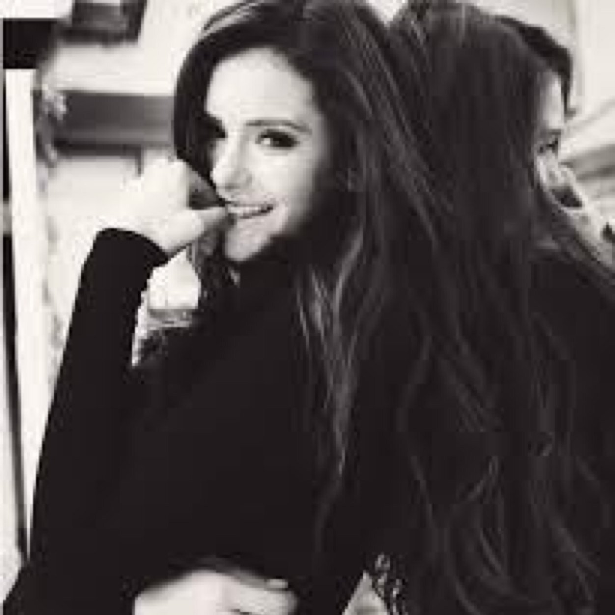 MontsePuc's profile picture. I'm not the perfect girl who everyone love, I'm different and perhaps to others as they don't like me but i do.:)