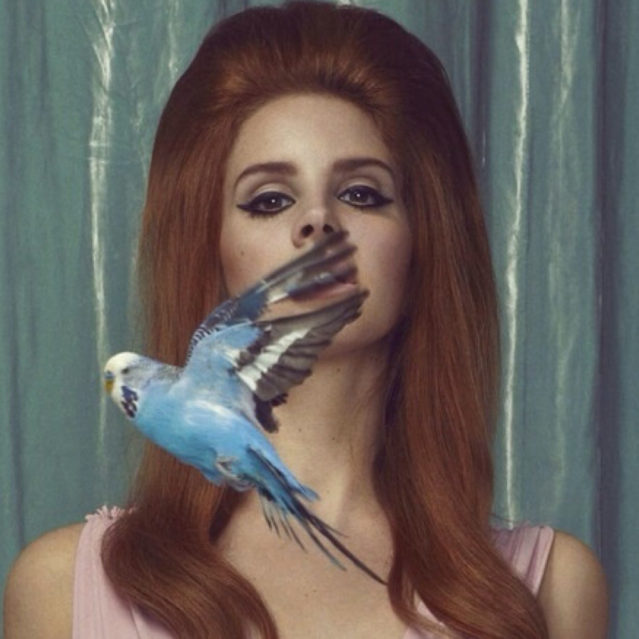 illusions of beauty in a world full of madness || john mayer makes me happy | so does ldr