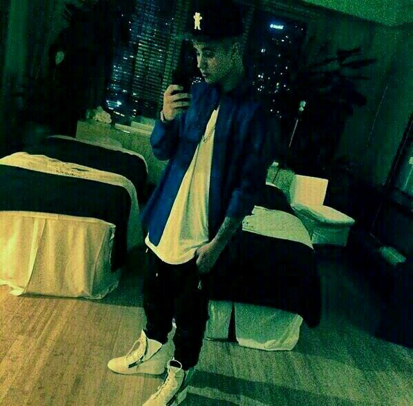 my other on got suspended#belive in urself#im a boy#show ur beauty;)@bizzle_kidrauh is mine♡_♡