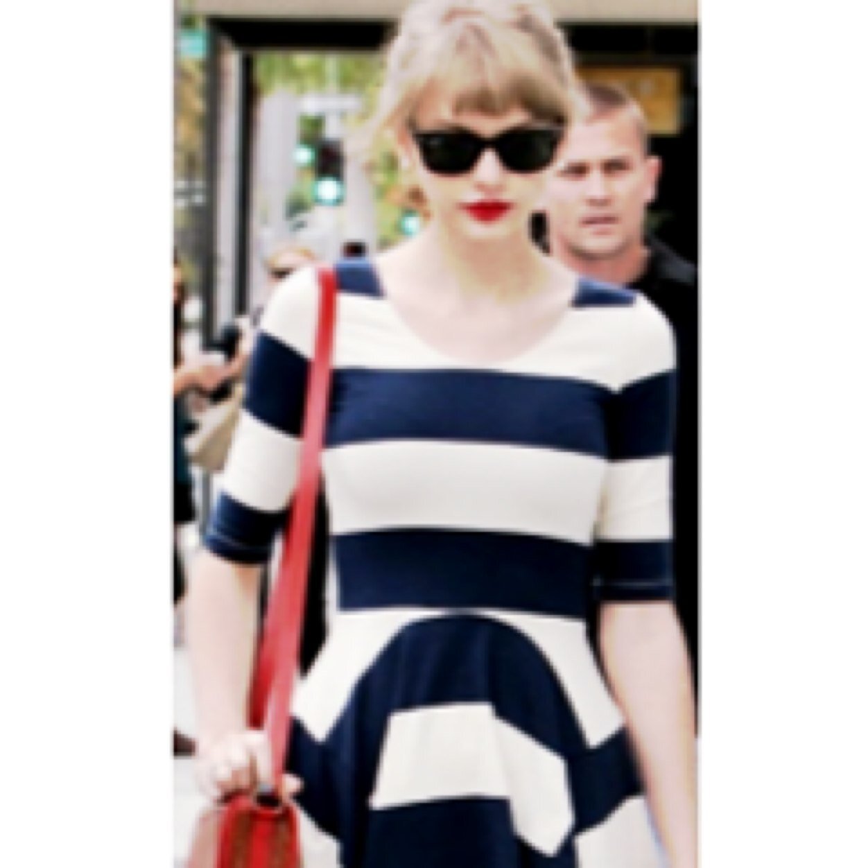 swiftsjumper's profile picture. «a volte bisogna crollare per potersi rialzare.»