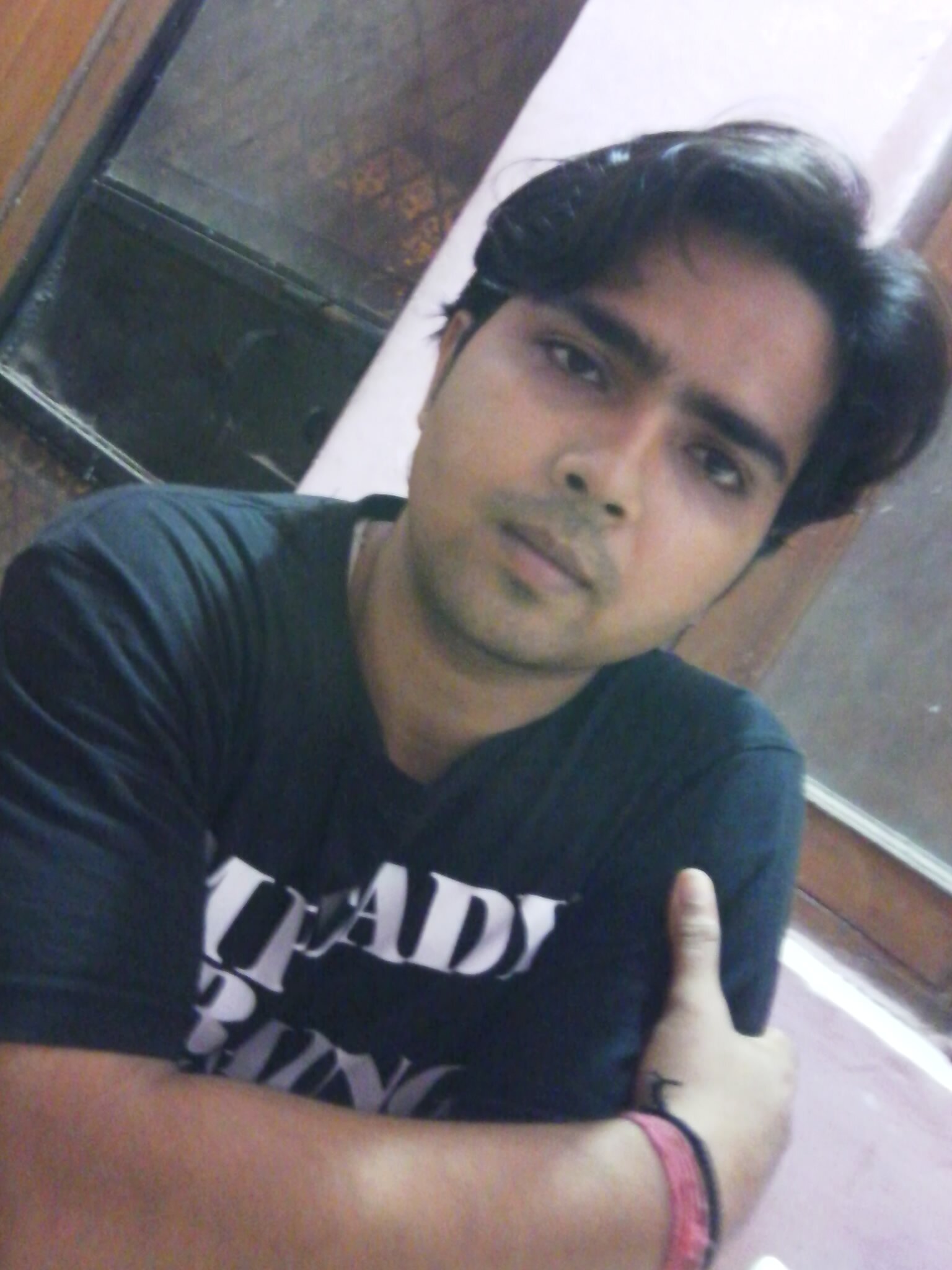 avinasharyan27's profile picture. try tobe a well being human