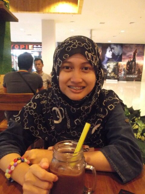 ♥Allah SWT •6 februari 1992• Bank Woori Saudara• ig: UnikSholihah •Jalani, nikmati & syukuri•
