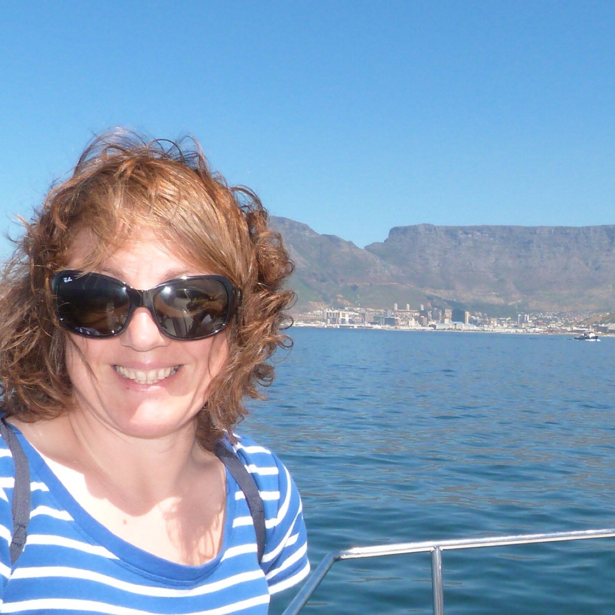 Wine loving IT professional, gadget geek, foodie and traveller, advocate of women in business, adore my wonderful extended family and good friends.