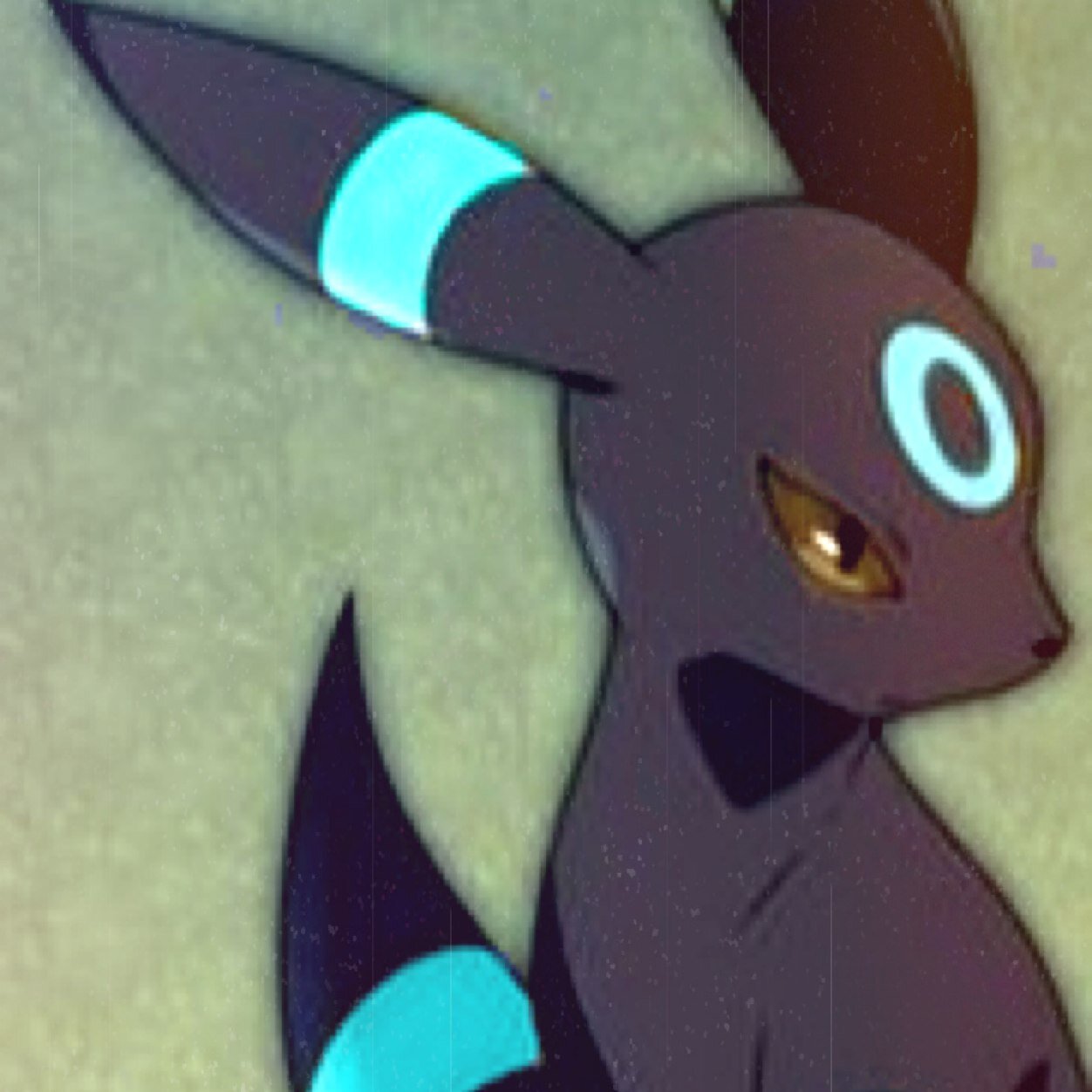 I am Nightmare, the sadist shiny umbreon.