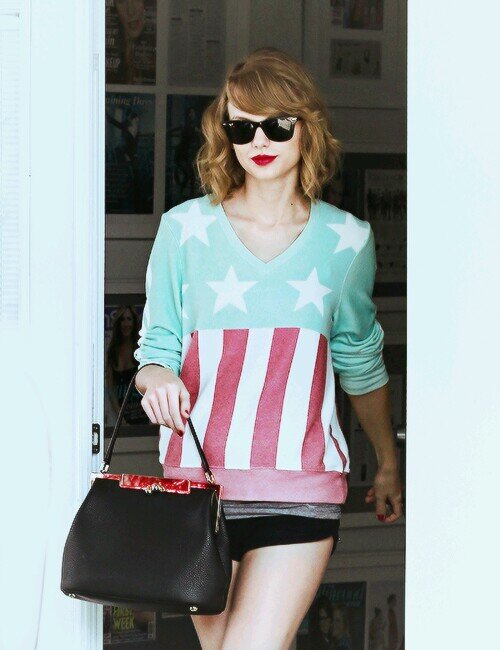 Vote #TaylorSwift #ShesTheOne @radiodisney