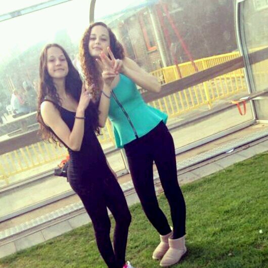 trust nobody. bestt vriendinnetje  amber . believe in your dreams. mis jou. love voor friends . no one sees my feelings, nobody is going to ever see.pray