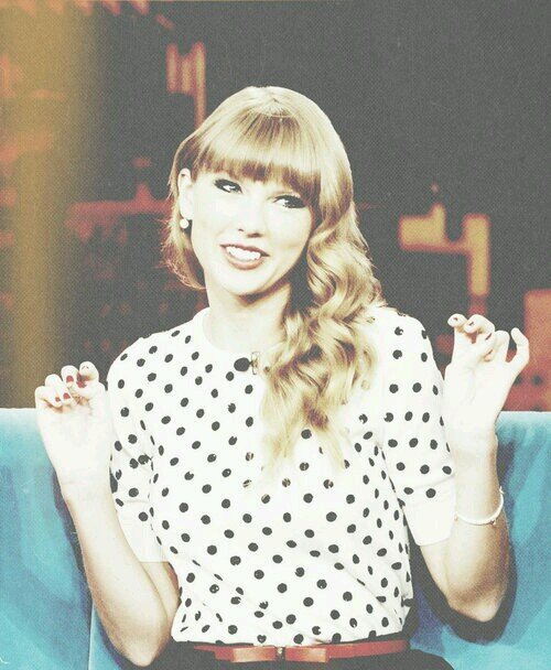 we dance around the kitchen in the refrigerator light... ♡