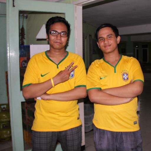 apa adanya.. ada apanya.. apa ada coba? :/