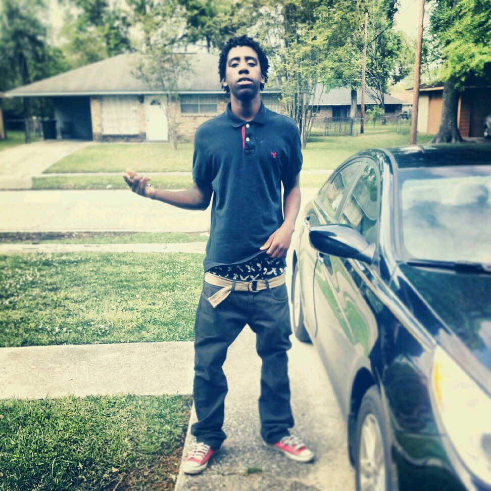 _EverythingGold's profile picture. IG: @a_wholelottakushx
#freelilboosie #Gates
Follow Mah Nigga @Vintage_Rippah 
Baton Rouge Louisiana