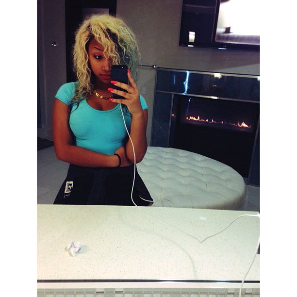 Free follow from @vivalafraud. Follow me there! Thanks, boo.