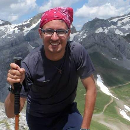 RichiDonetSM's profile picture. Religioso Marianista - Maestro Ed. Primaria y Psicopedagogo - Ilustración - Creatividad - Pastoral Colegial - Animador y Formador de Tiempo Libre