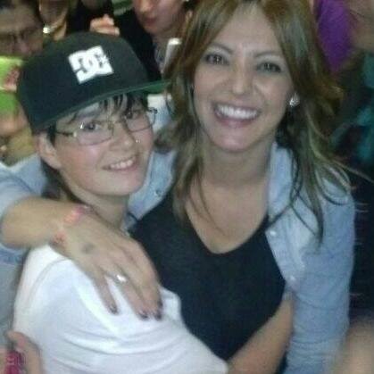 5/4/2014 . @Mercheoficial TE QUIERO .