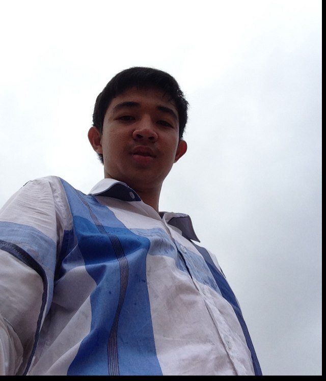 HuonKimhong's profile picture. 