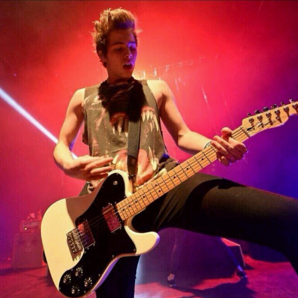 If i can find your account so can luke so dont give up!  / @elinwestin_