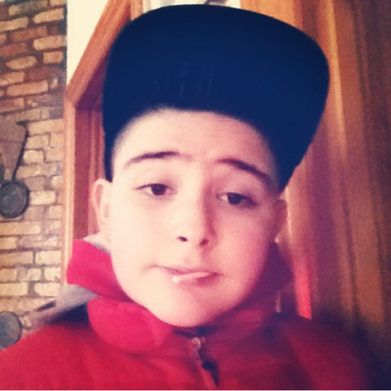 Andi2lasnier's profile picture. Please follow my singer model dancer .. Follow my on instgram andiwillden