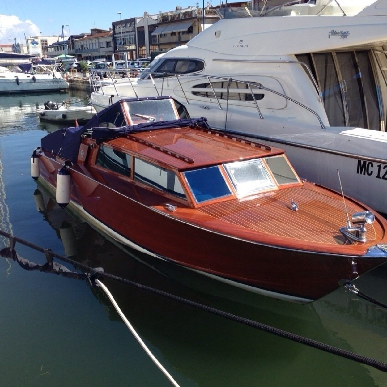 davidrj43's profile picture. 