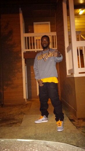 SHINE24K's profile picture. STREET TEAM CEO OF DA BLOC BOYZ. REQUEST DAT MONEY ME GONE ON 103.9 & DOWNLOAD DAT BLOC AMERICA OFF OF http://t.co/I9QQm8KiSp