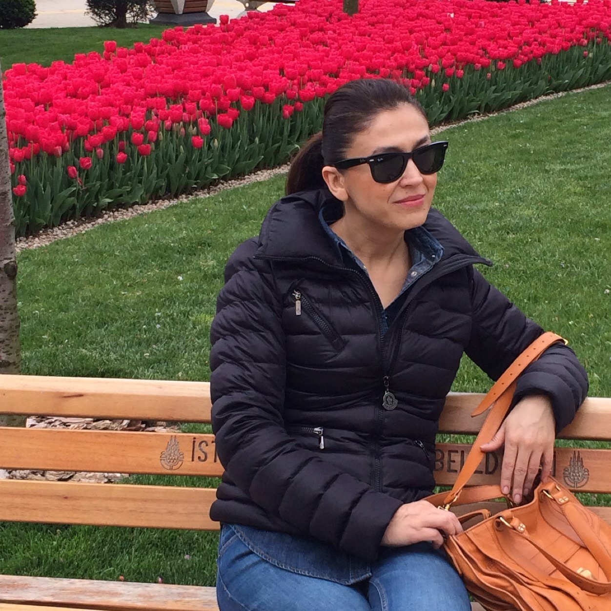 Marmara Üniversitesi İletişim Fakültesi,    Co-founder SoHo İletisim, FB