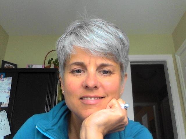 RoxRonda's profile picture. Mother, wife and career seeker who tries to balance it all!