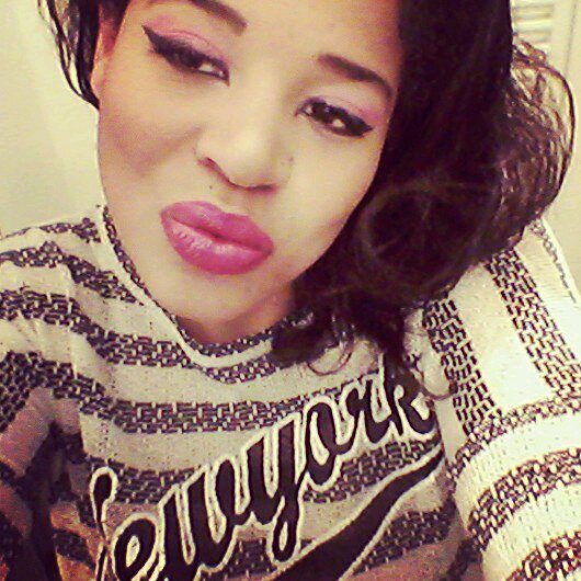 PriincessMo's profile picture. Artist Hip Hop/R&B Mixtape coming soon! #Follow me and Join my #TeamPriincessMo
 on Facebook! https://t.co/s0RMOTyo