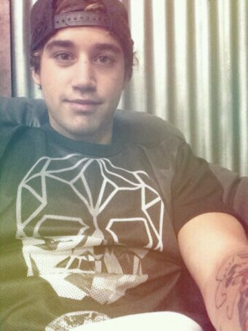 loveJB_4ever12's profile picture. Justin Bieber | janoskians Beau/5 + Gina | Twitter best friend @BelieberLN ღ luv you!