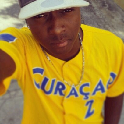 #TRU.. #OMG #SKC. Baseball Player & Rapper !! In Love With @xTinkytje ♥|| IG; Tru_Lover_300 & #App +5999... #DM