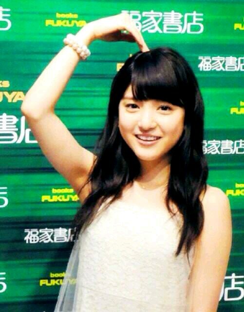 ©1994. roleplayer of @lespros_umika. Yoroshiku!