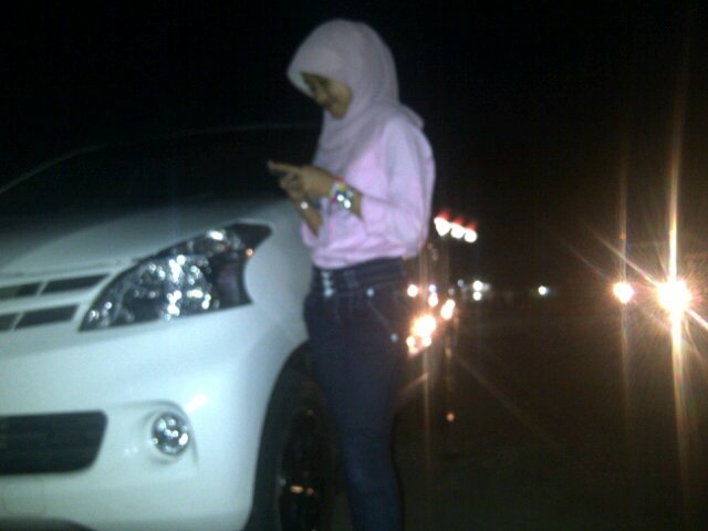 ªķΰ orangnya ramah dan menyenangkan ,,heheheh