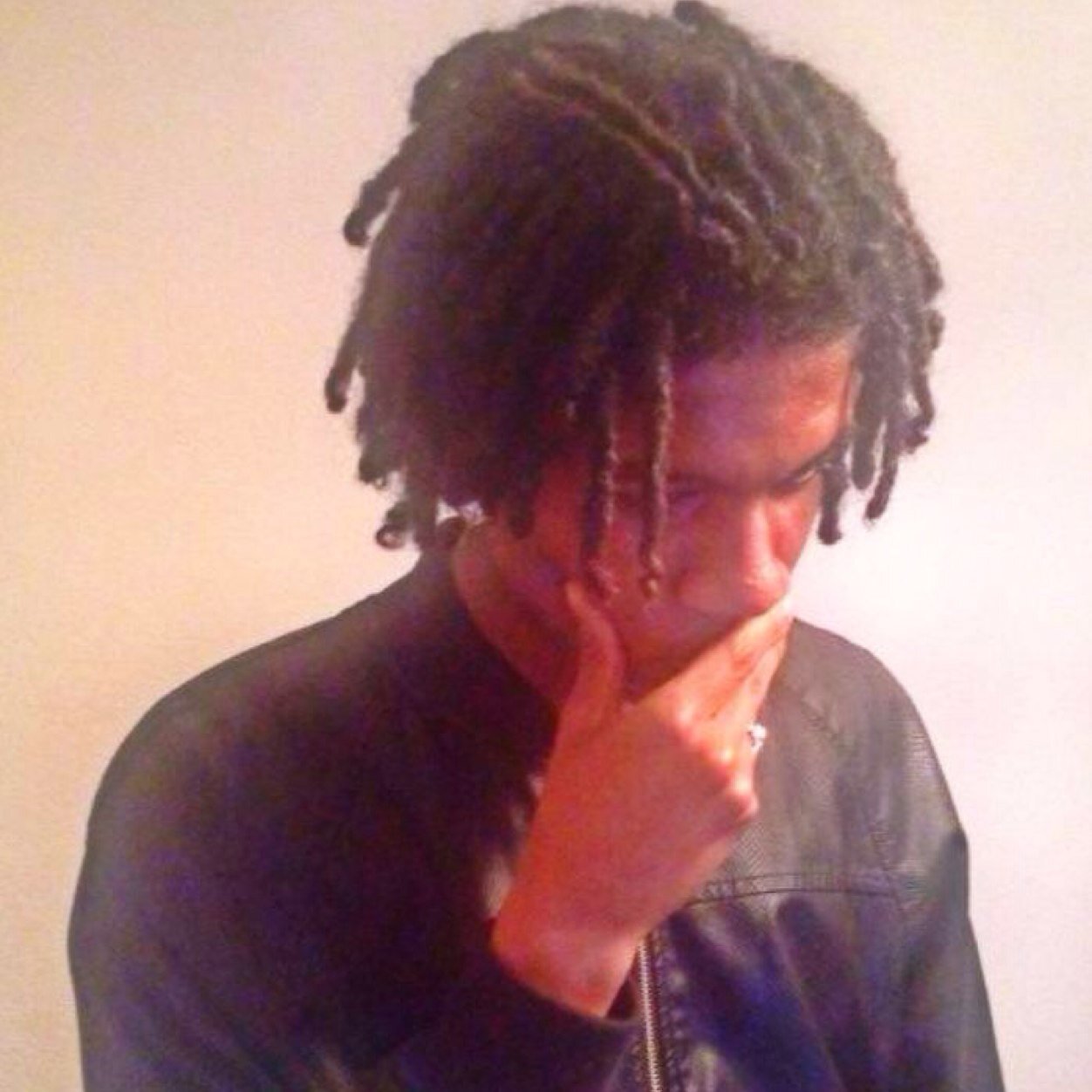 I_Germain94's profile picture. Got bitches kissing on bitches, I'm just being honest @1future