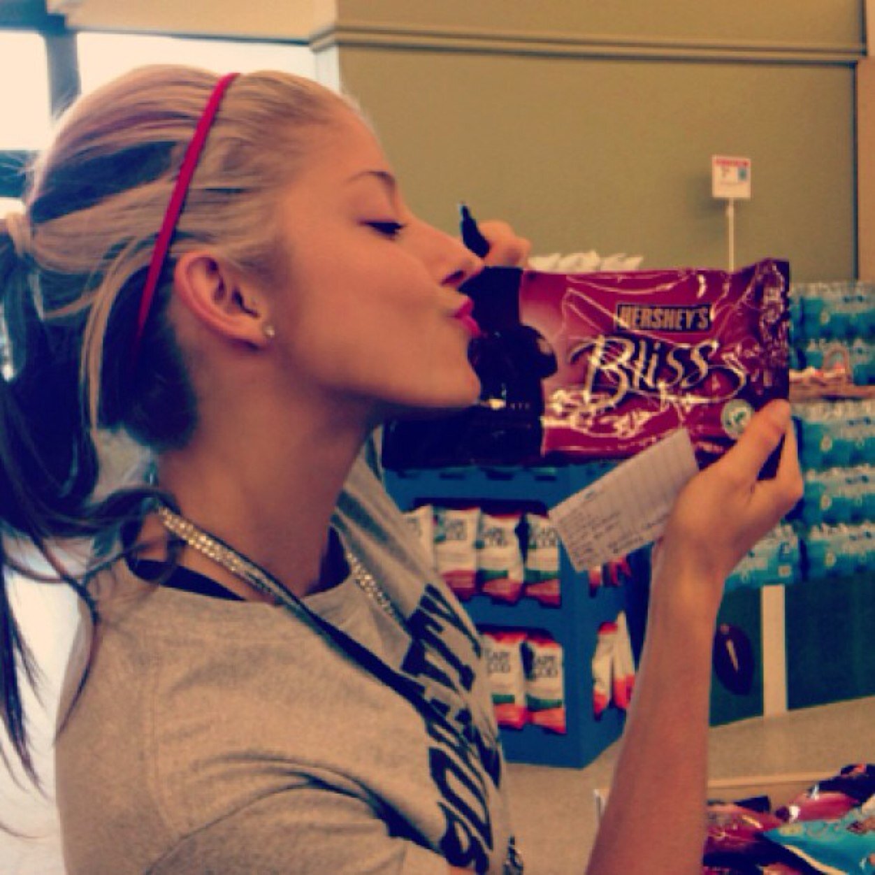 NXT Wrestler. A girl who isn't scared of a challenge. #BlingIsBliss #KissOfBliss #BlissYourHeart |RP
