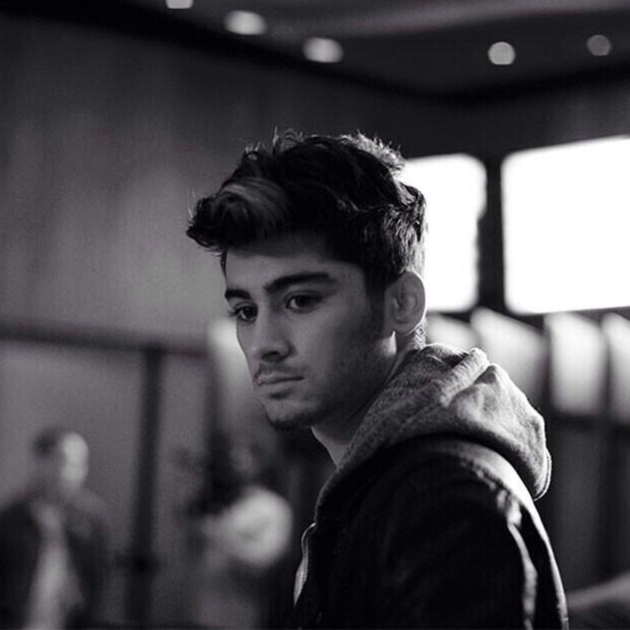 ask for a follow back on @raybanzouis