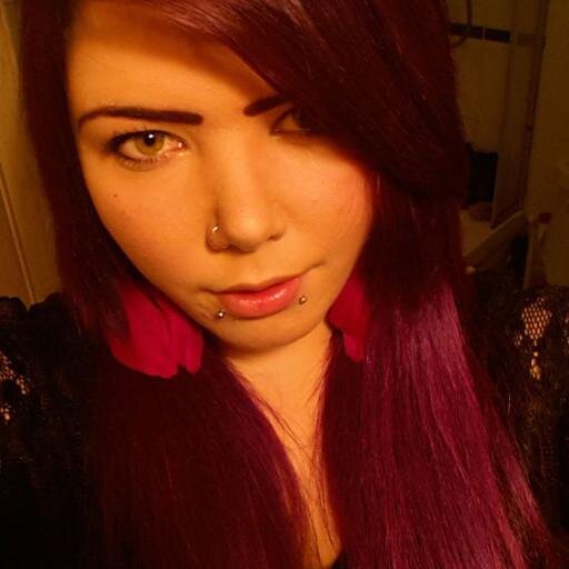 LisaHorror's profile picture. Smile :) you only live once ;)