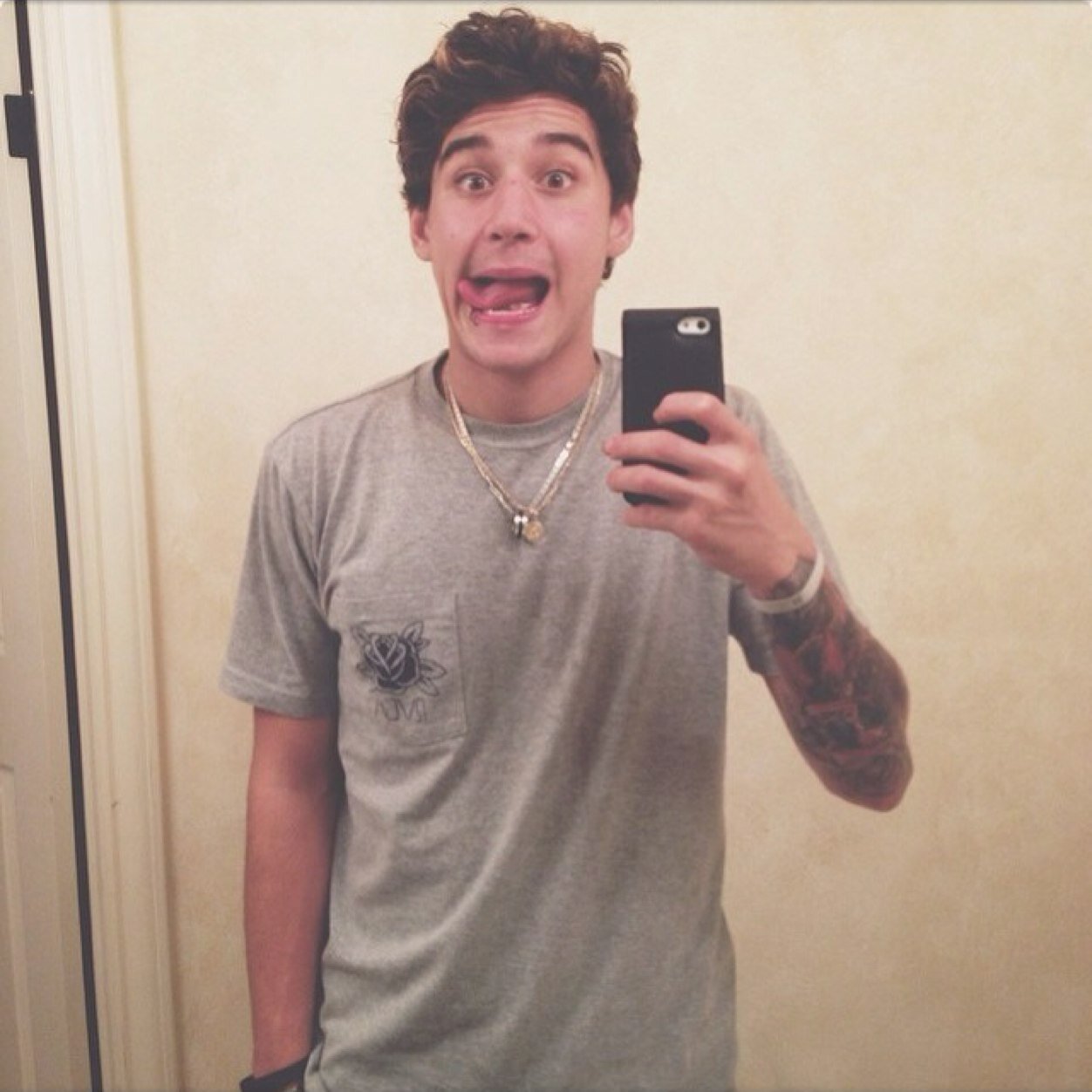 ~James/5 + tweet~ main:@awk0harry~ j.a.n.o.s.k.i.a.n.s