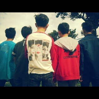 BLY_official's profile picture. Member  |@gianexcalt (bass] @ms_guntanaa (guitar1)| @Febrian855 (guitar2