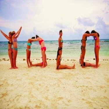 We follow anything sexy... Follow and we will always follow back!