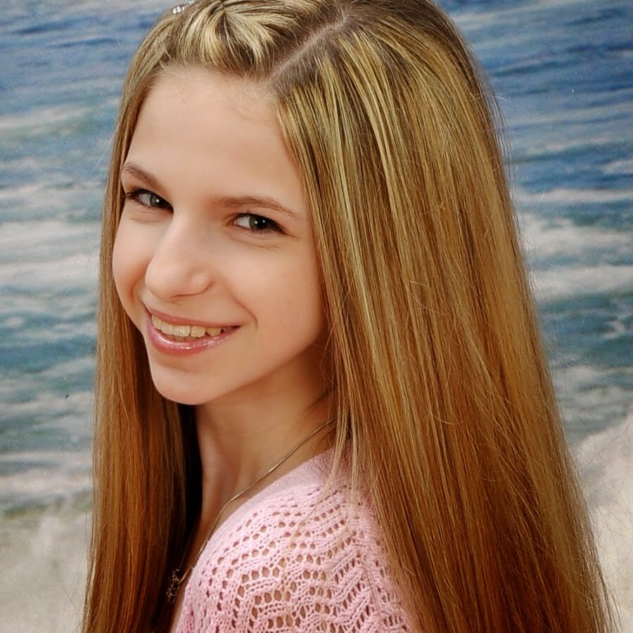 I Love Madi Lee @madisings She is the best singer ever.I love her new song You Take me Up!!!Thanks for following me Madi ❤️