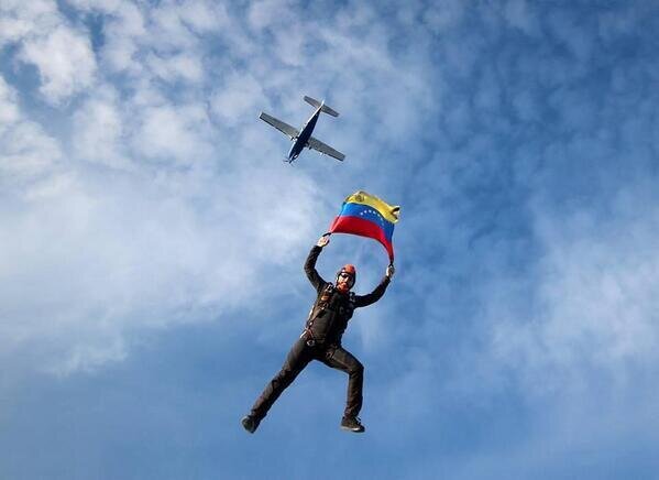 Ozzy1970Twitt's profile picture. Abogado, Miembro de Fundamusica. Fundación Rescatando Valores “ Sólo un Plan Adecuado Evita un Mal Desempeño “