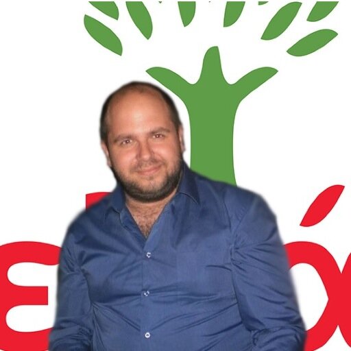 Υποψήφιος Ευρωβουλευτής με την Ελιά - Δημοκρατική Παράταξη. Δικηγόρος (Νομική σχολή του ΔΠΘ / Κάτοχος master στο εμπορικό δίκαιο από το City University London)