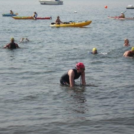 curlyhairgirl25's profile picture. Why be a flower when you can be a weed that has mastered the art of survival...