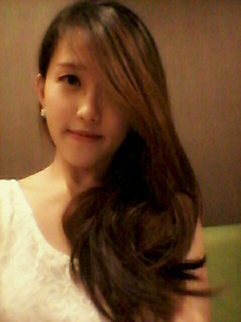 Indonesian professional dancer, choreographer, dance teacher. more responsive on instagram: @jessynirmalaa
