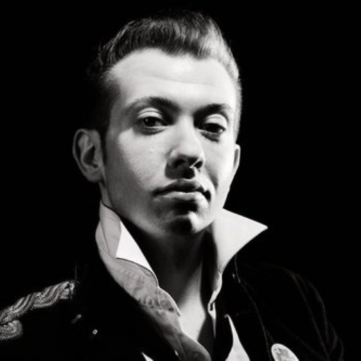 JonesBennettPR's profile picture. Haven't decided what I'm yet,#Food enthusiast,lover of #People #Culture #Vintage #Style #Fashion #Art The more confident I get, the more dangerous I become DJB