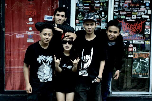 Alternative rock • ' | INFO: 085 641 838 044 | Support @DOPEONESTUDIO