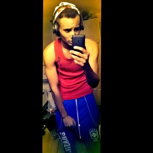 te amo meu irmão @bracleboy| #TEAMLATINOS| waalwijk| 19 anos| BRASIL |
