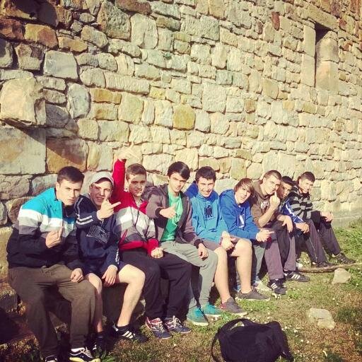 noti_jon's profile picture. Lo que sea que dice el rasta está bien