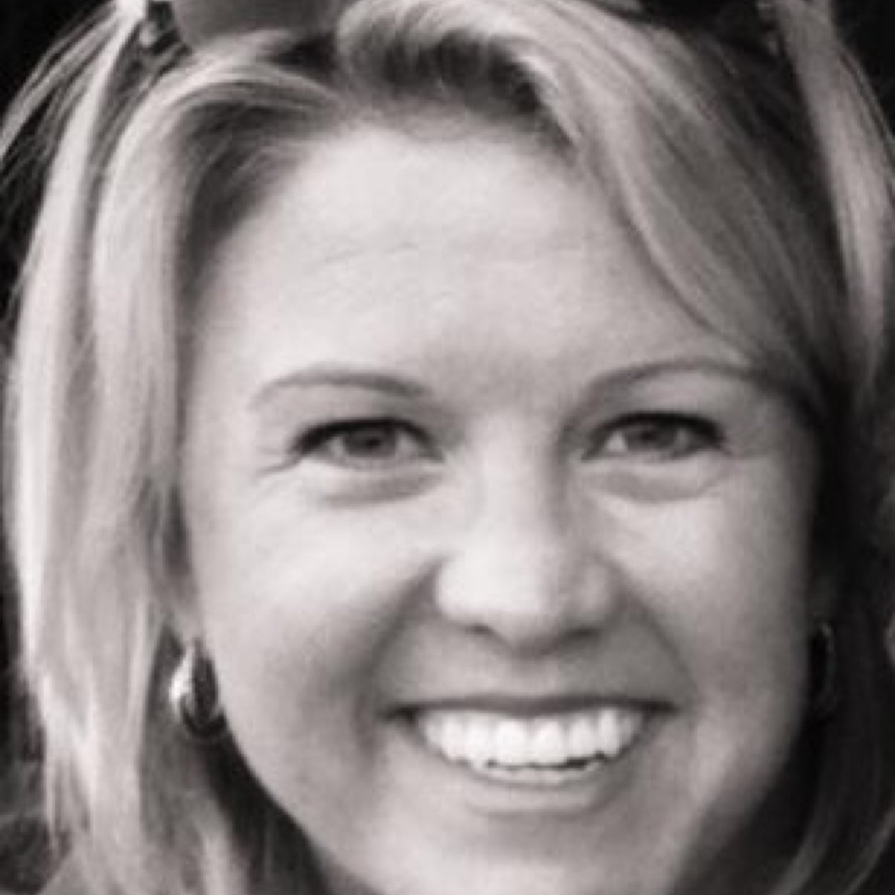 gunn_miz93zou's profile picture. Negativity blocks opportunity.