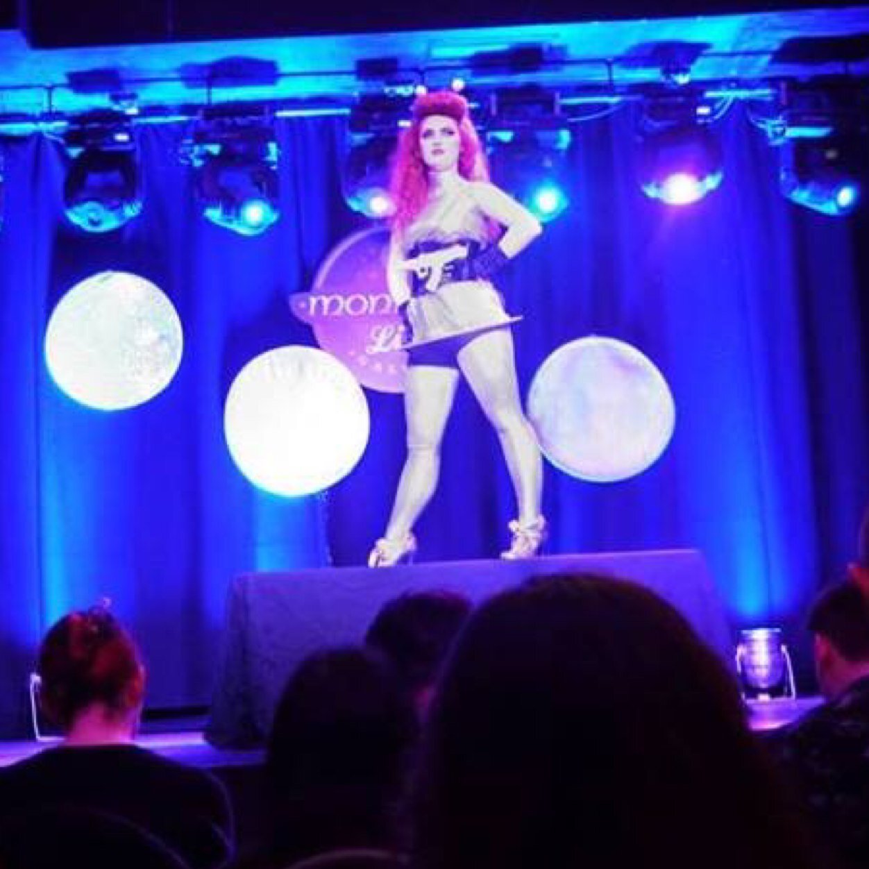 Please follow @DrSketchyIre for news of cabaret life drawing in Dublin, Galway & all over Ireland. This account is not active.