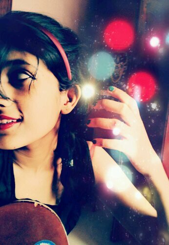 sandy_unchained's profile picture. Solving small problems with big words!